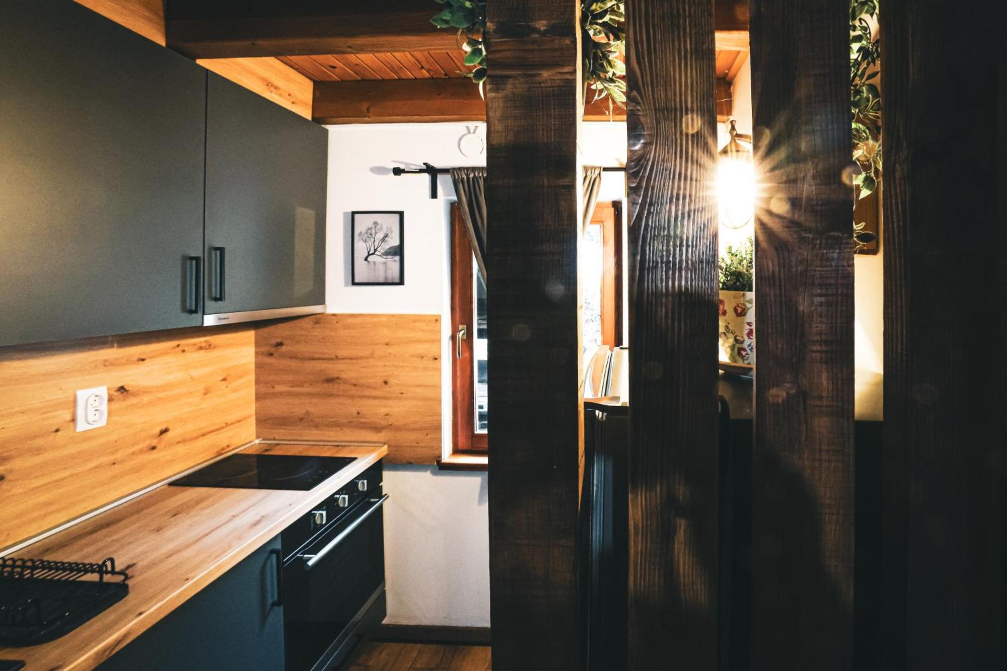 Woodenhouse With Two Apartments Otočac الغرفة الصورة