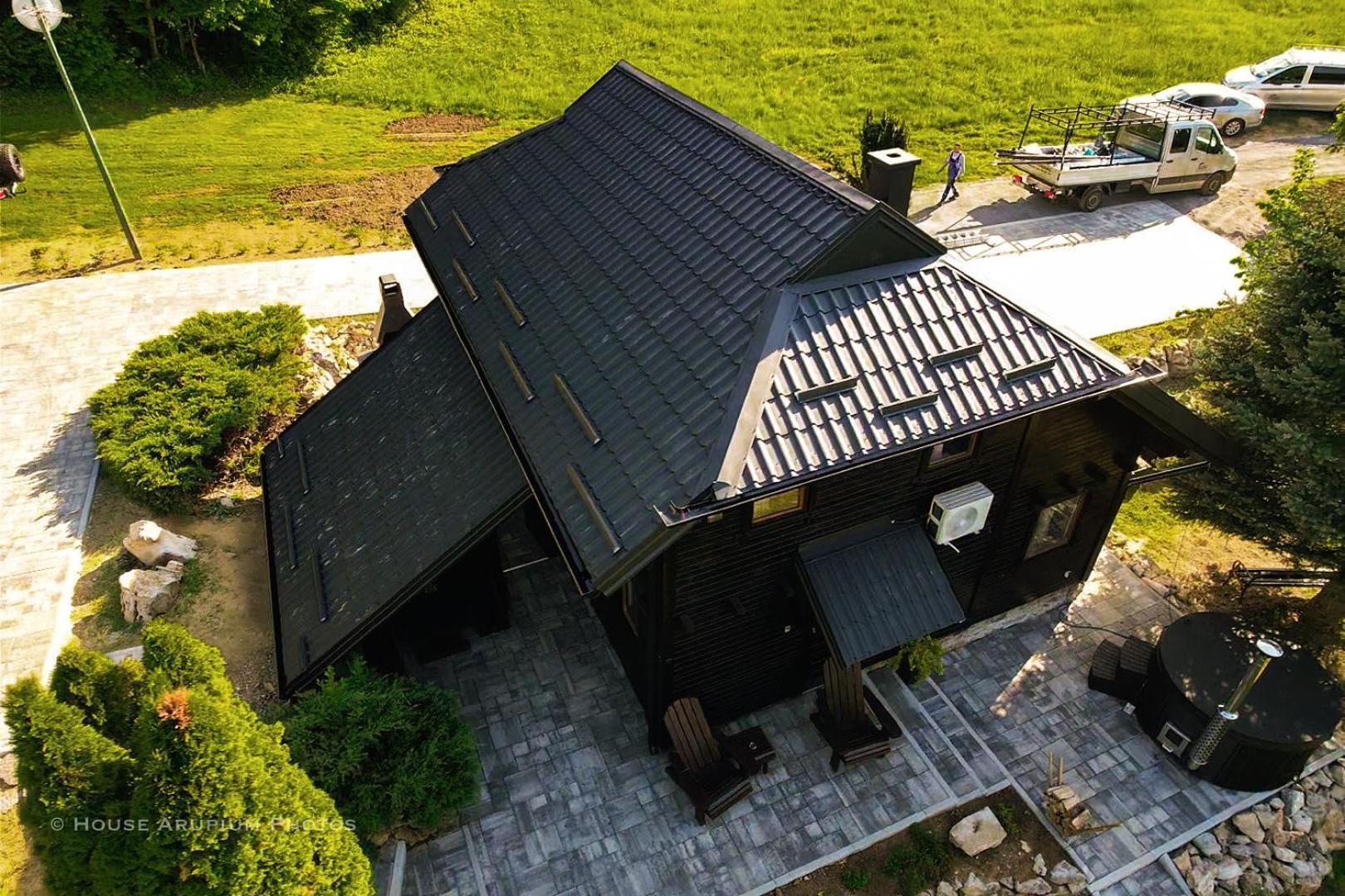 Woodenhouse With Two Apartments Otočac المظهر الخارجي الصورة